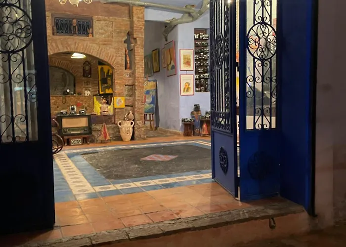 Casa Qalam